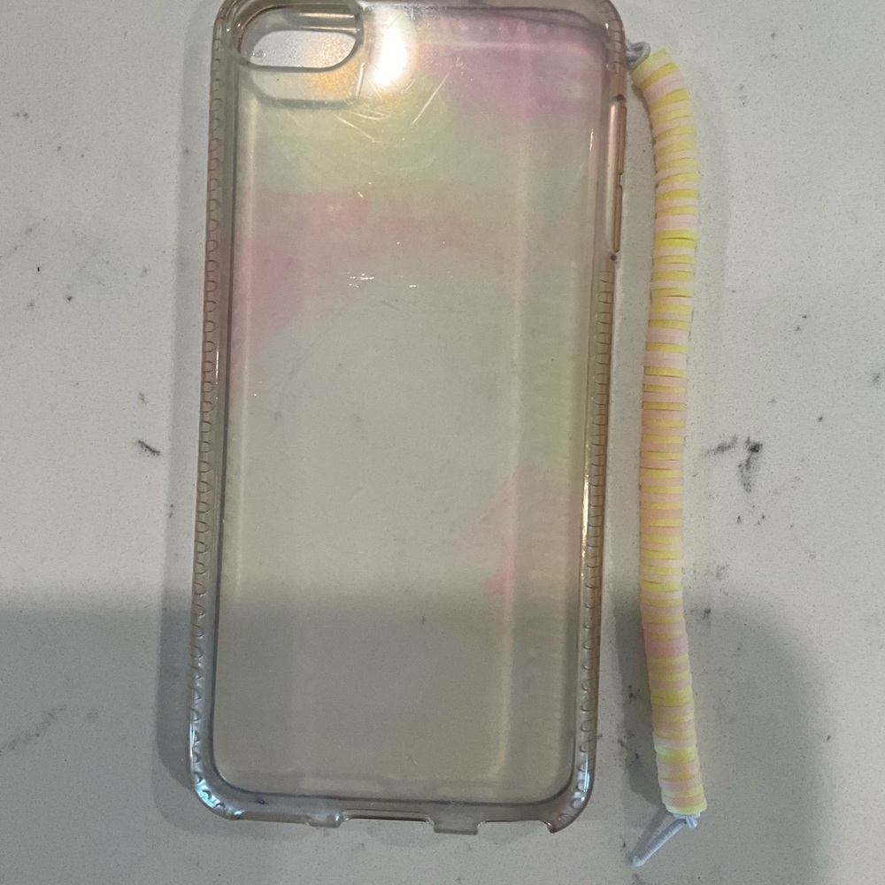 Pastel yellow and baby pink phone decoration